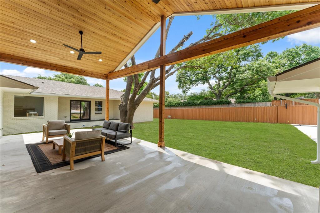 7210 Baxtershire Drive Property Photo 35