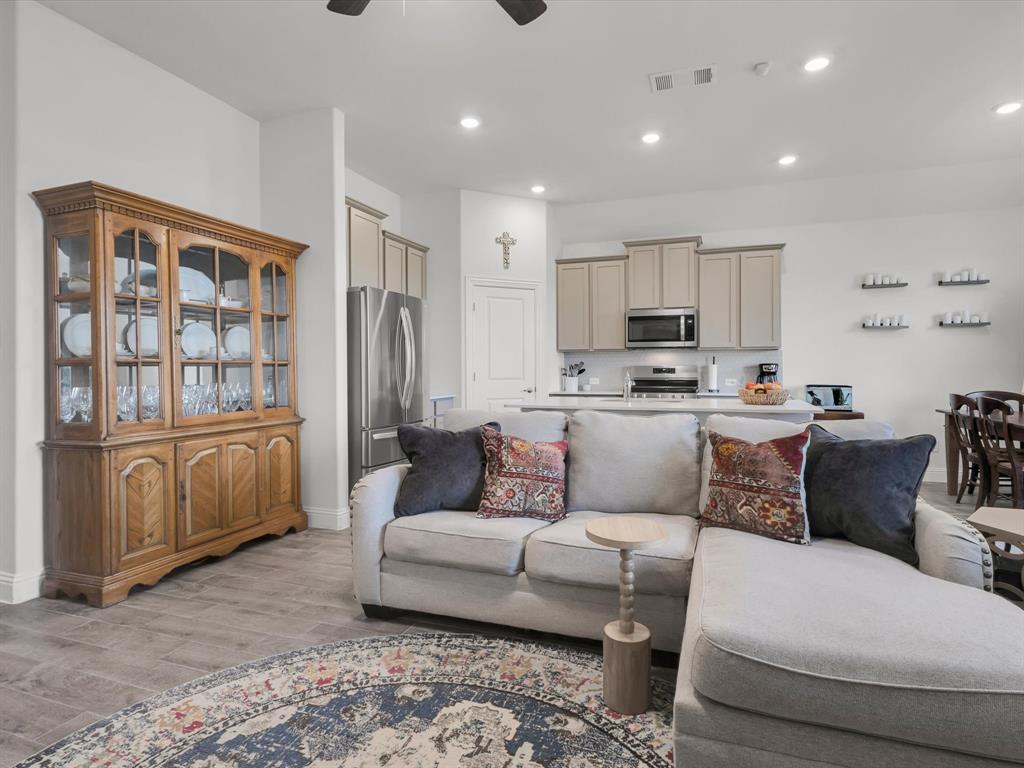 10925 Canyon Mine Drive Property Photo 15