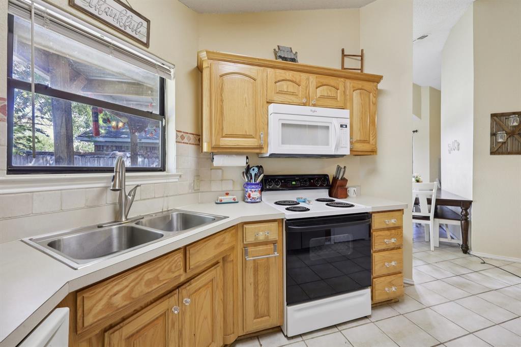 1068 W Hills Terrace Property Photo 11