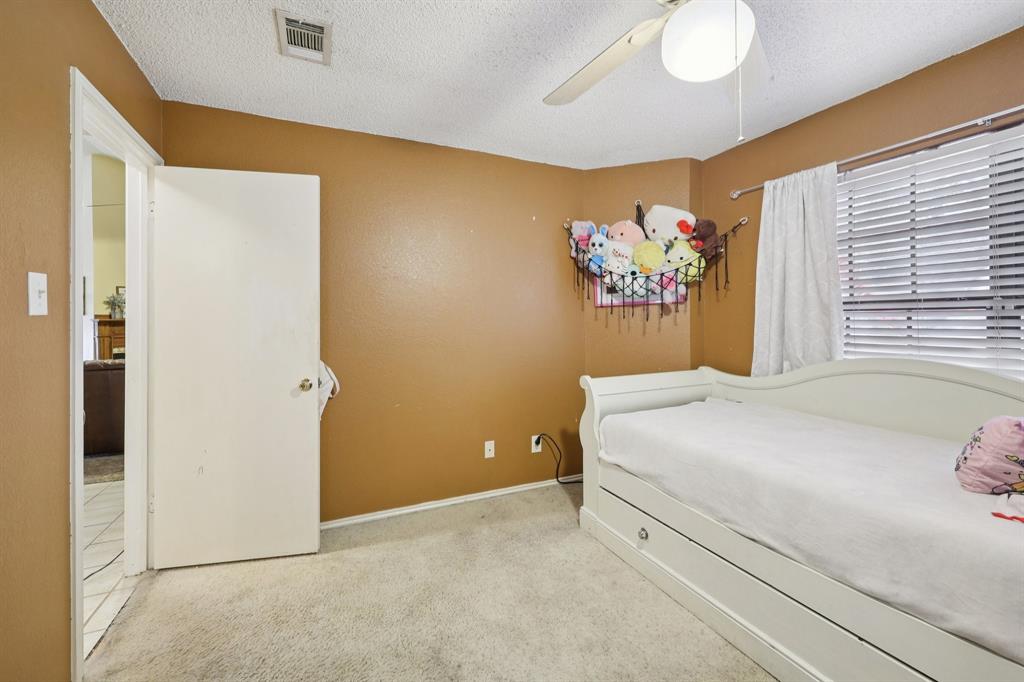 1068 W Hills Terrace Property Photo 14