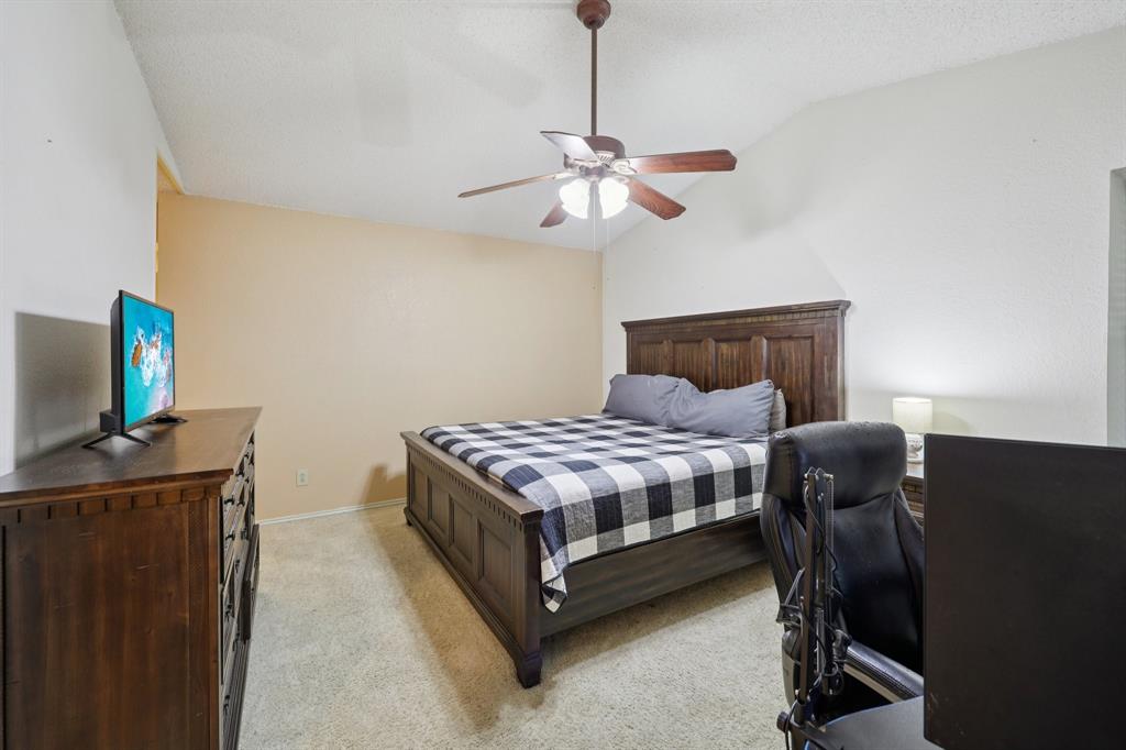 1068 W Hills Terrace Property Photo 17