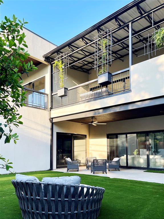 10236 Crestover Drive Property Photo 1