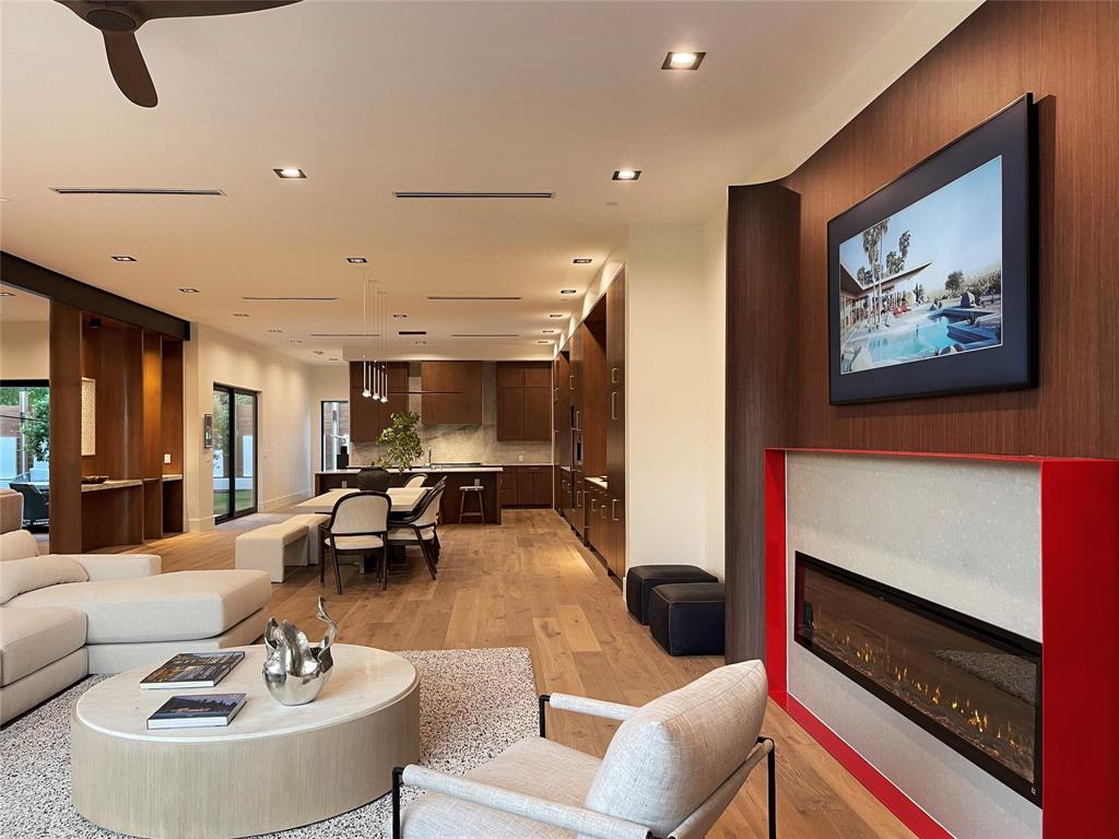 10236 Crestover Drive Property Photo 20