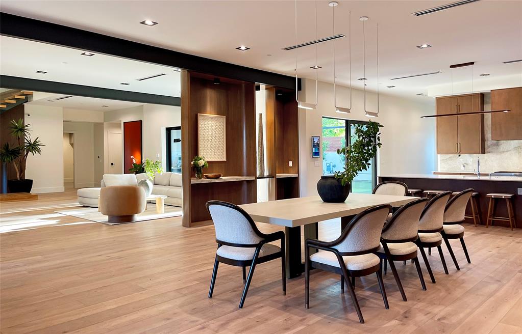 10236 Crestover Drive Property Photo 22