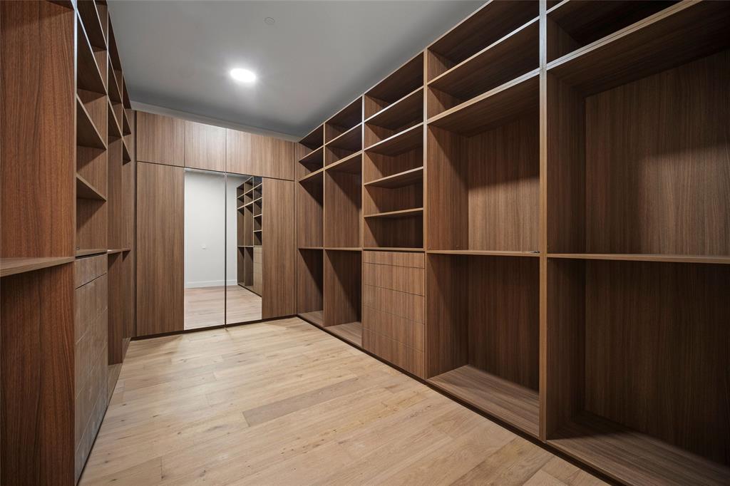 10236 Crestover Drive Property Photo 37