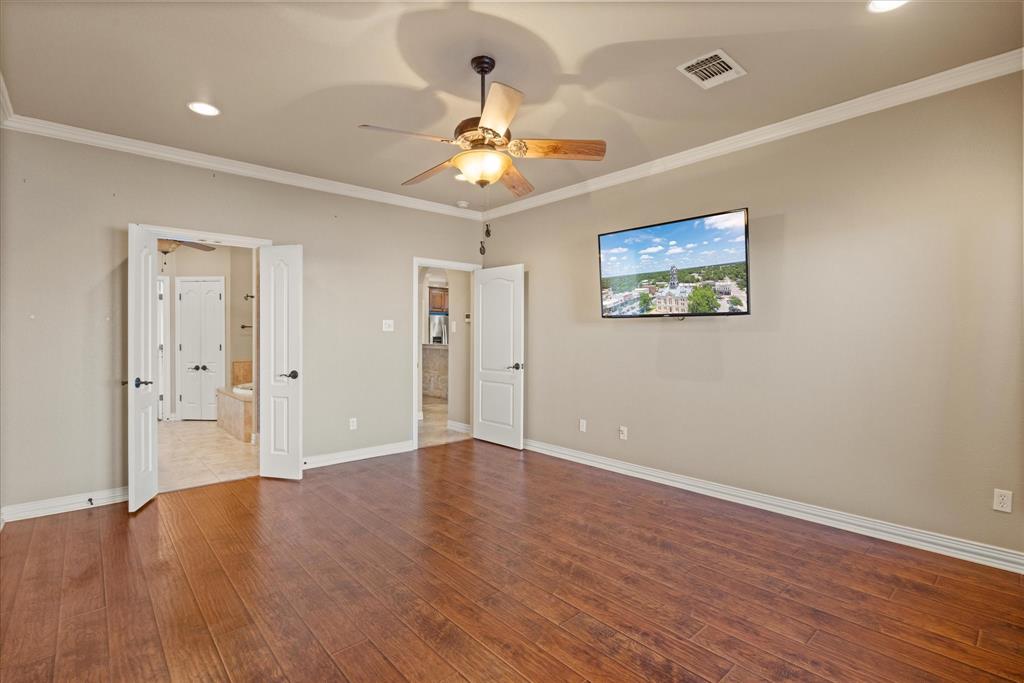 603 N Avalon Court Property Photo 18