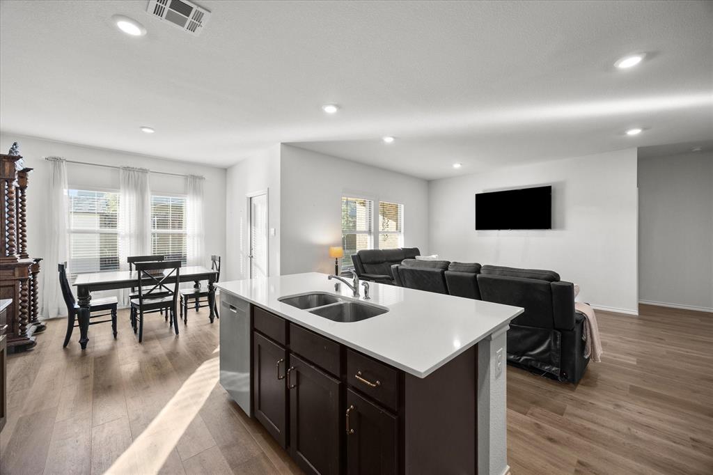 211 Happywell Lane Property Photo 11