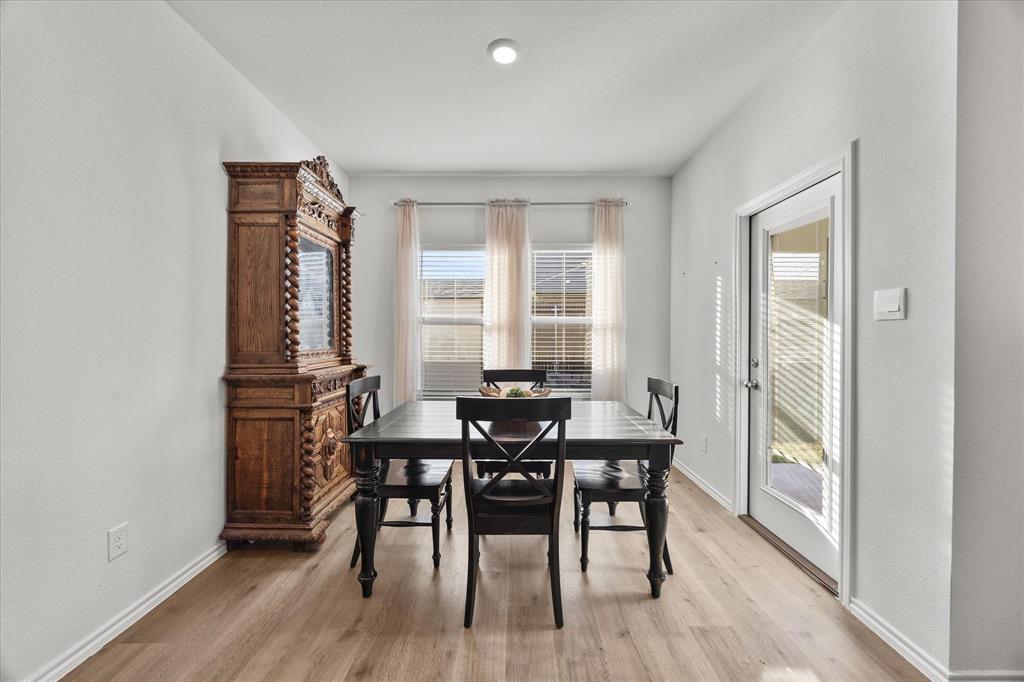 211 Happywell Lane Property Photo 12