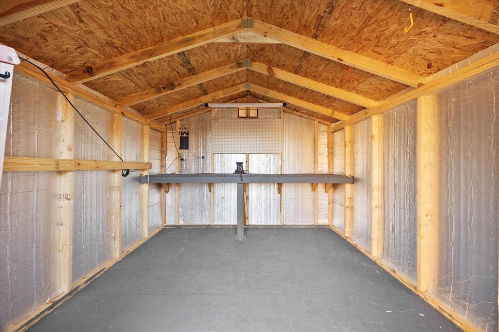 211 Happywell Lane Property Photo 24