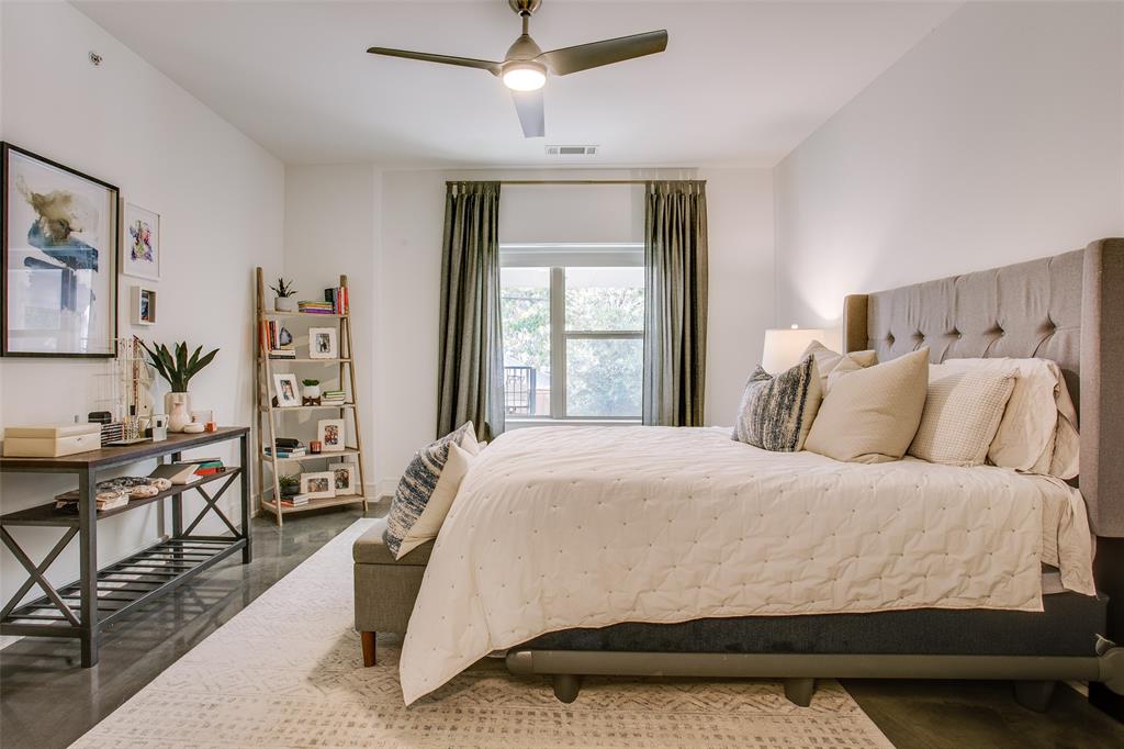 5718 Mccommas Boulevard 104 Property Photo 17