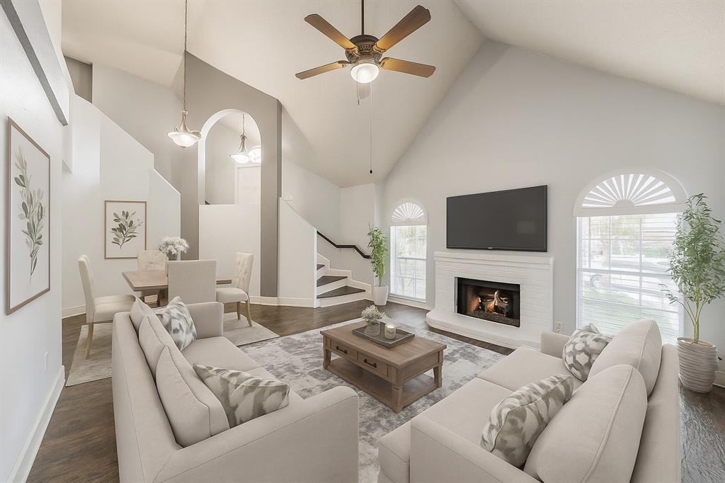 1714 Circle Creek Drive Property Photo 2