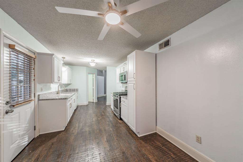 1714 Circle Creek Drive Property Photo 17