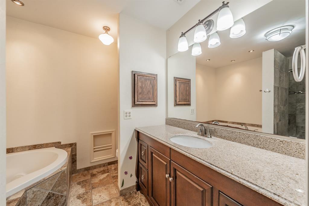 1714 Circle Creek Drive Property Photo 30