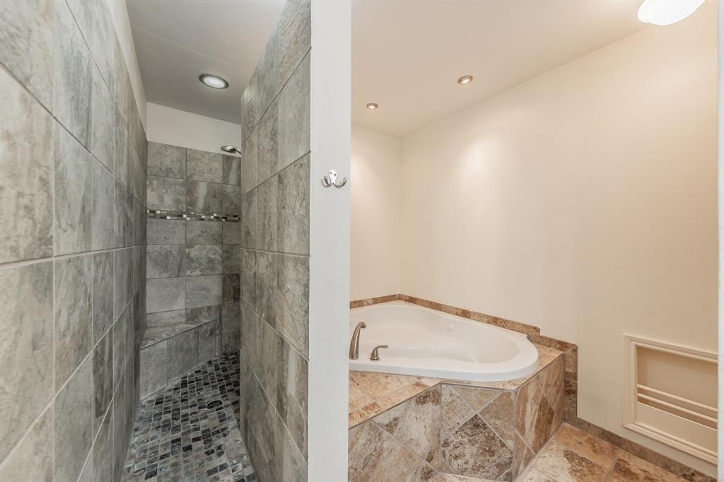 1714 Circle Creek Drive Property Photo 31