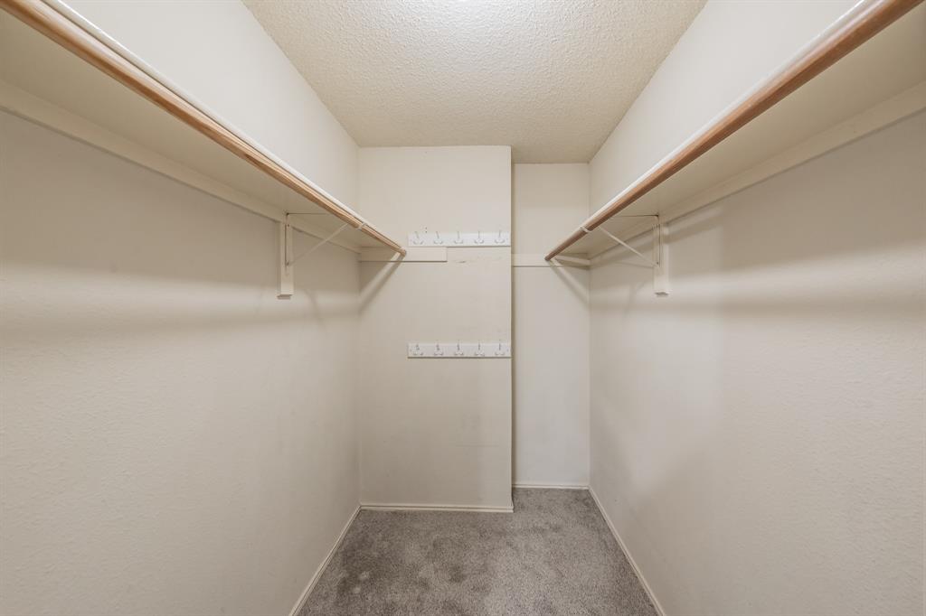 1714 Circle Creek Drive Property Photo 34