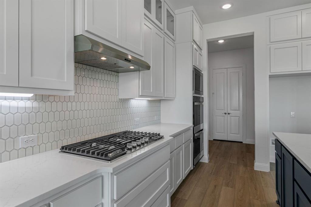 2001 Veal Circle Property Photo 13