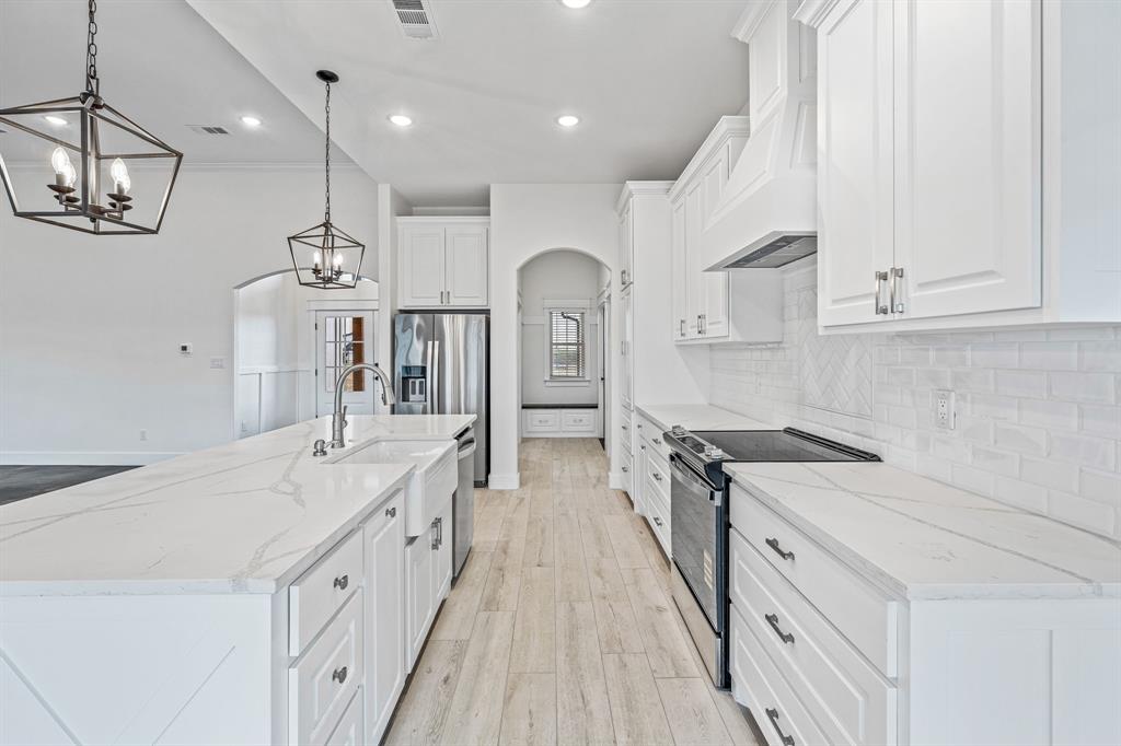 435 Oak Creek Road Property Photo 9