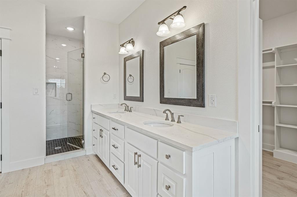 435 Oak Creek Road Property Photo 16