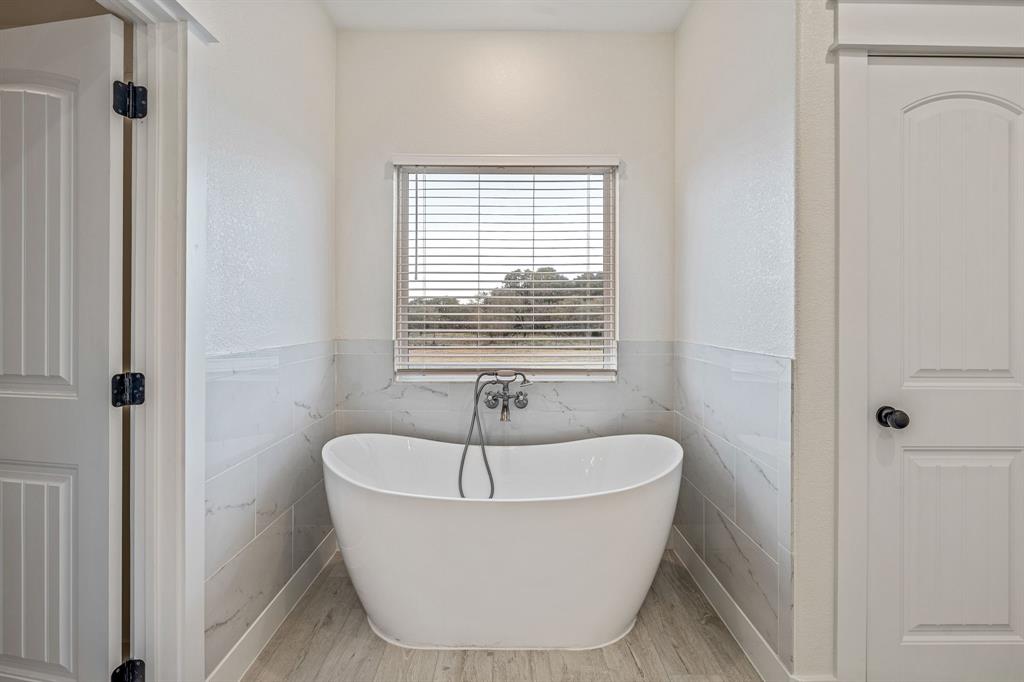 435 Oak Creek Road Property Photo 17