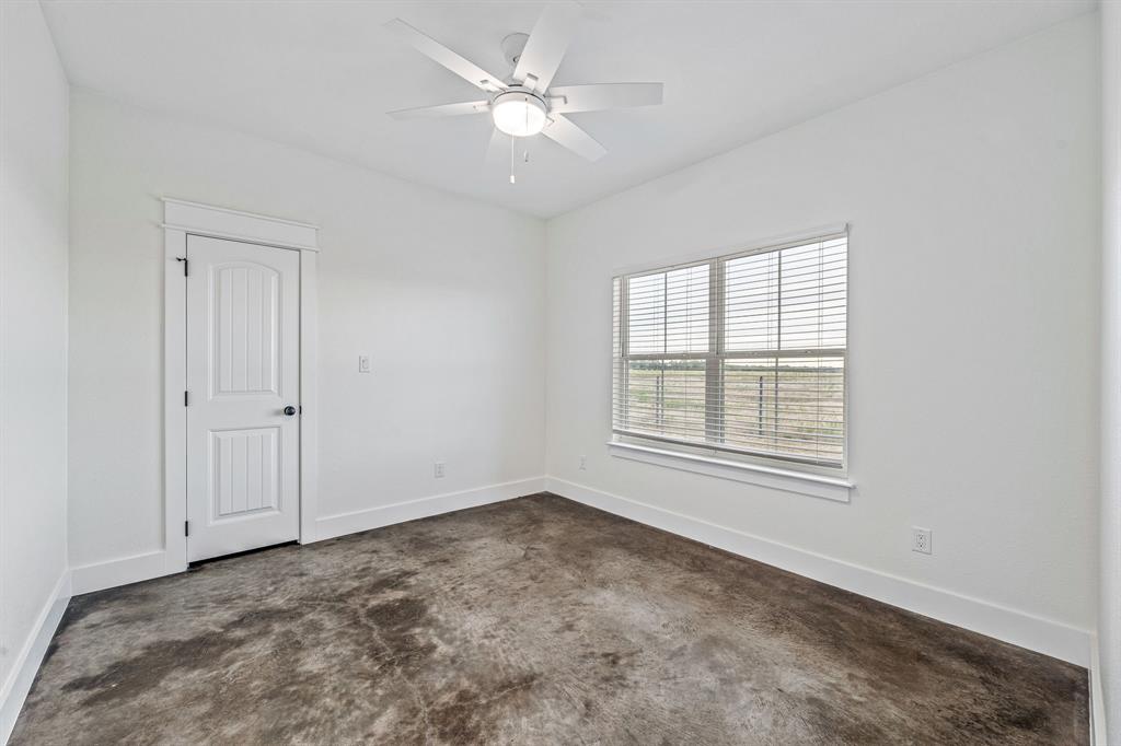 435 Oak Creek Road Property Photo 22