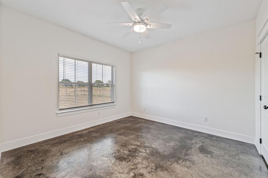 435 Oak Creek Road Property Photo 24