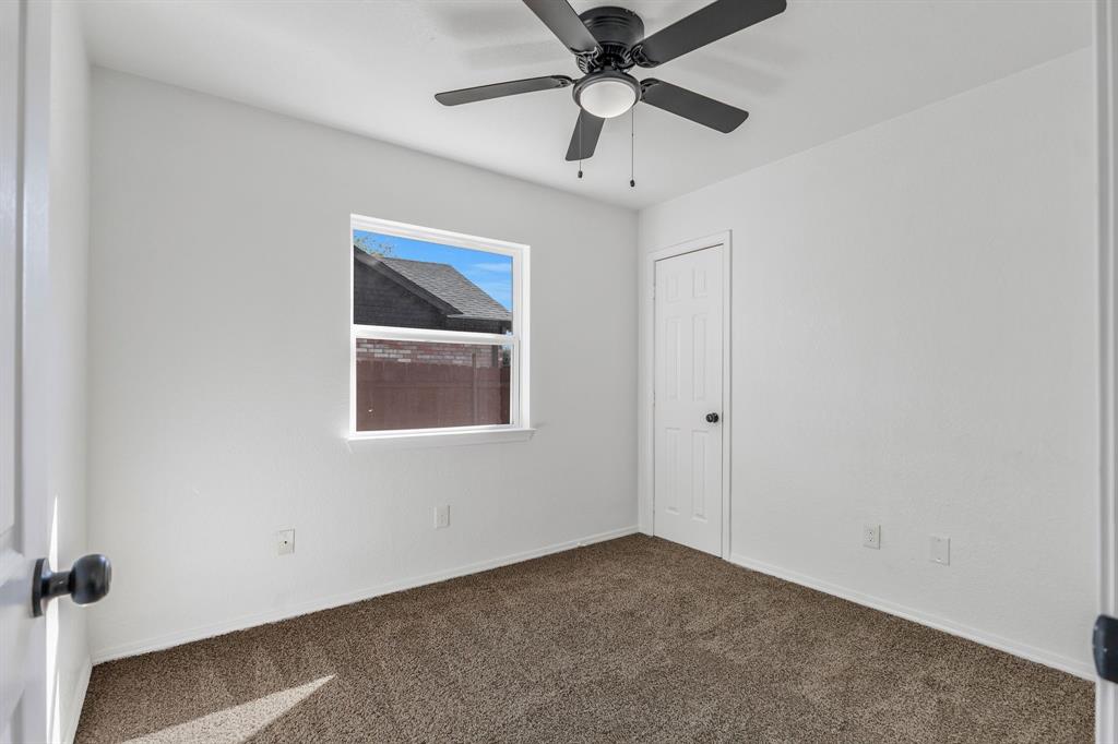 7002 Troy Glen Drive Property Photo 21