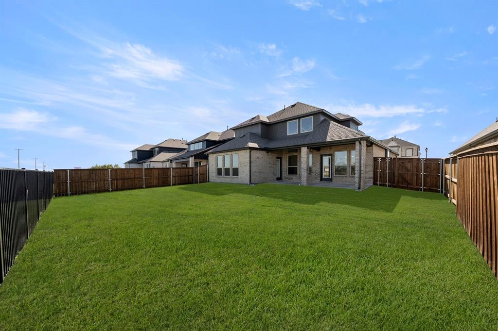 9621 Westchester Lane Property Photo 10