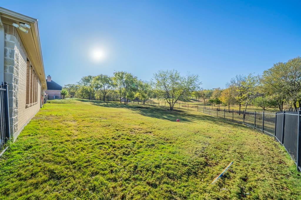 2852 Sonterra Drive Property Photo 5