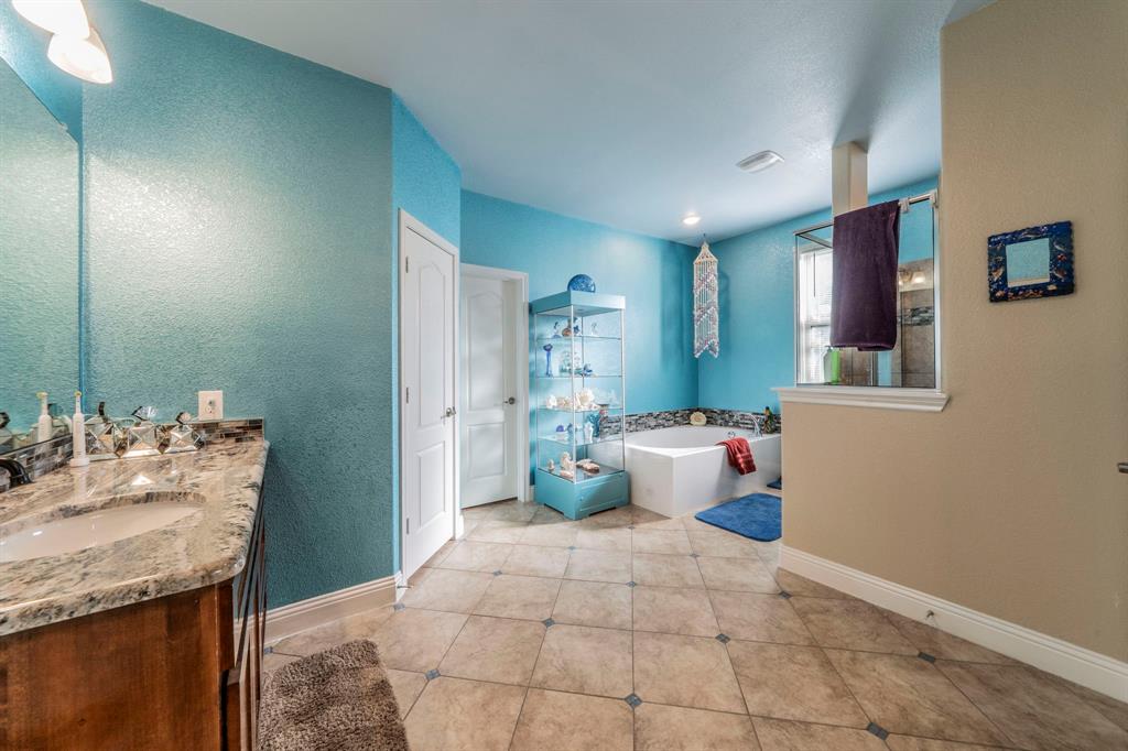 2852 Sonterra Drive Property Photo 21