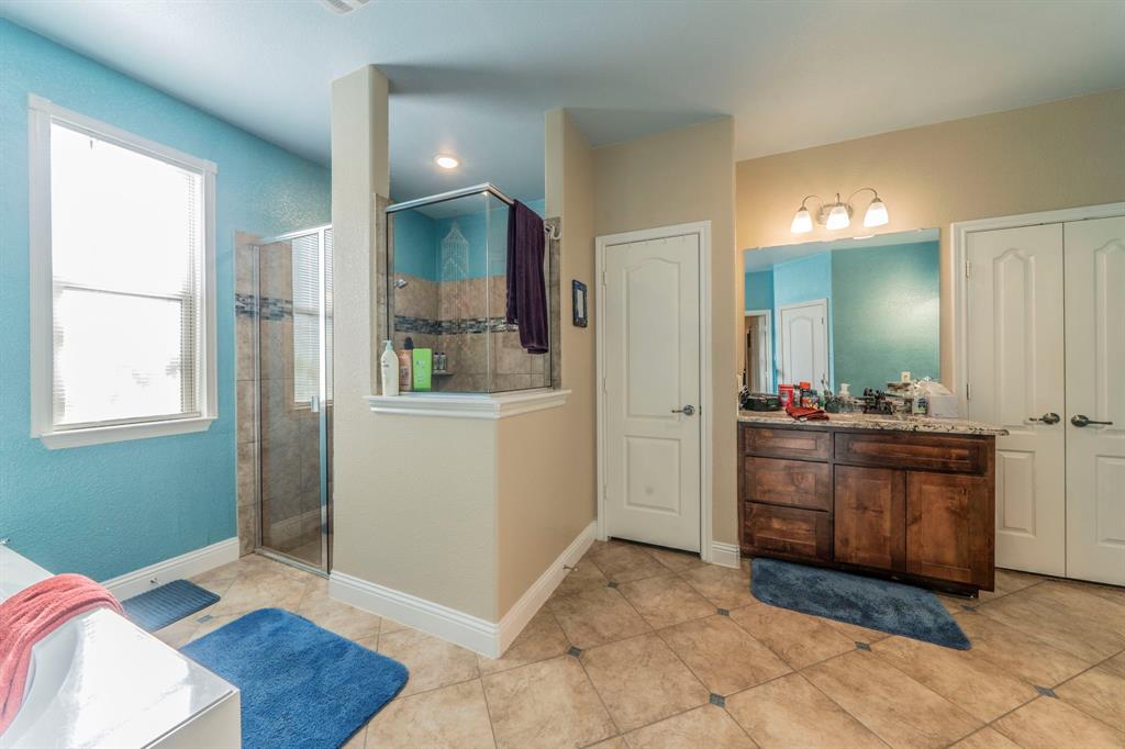 2852 Sonterra Drive Property Photo 22