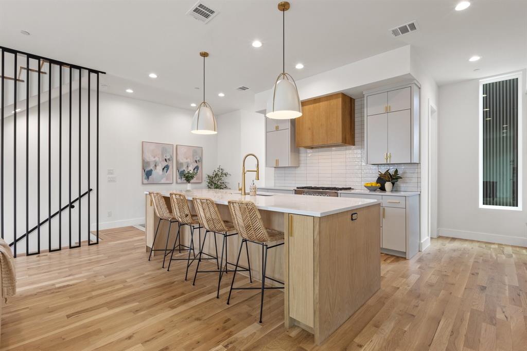 4330 Dickason Avenue 102 Property Photo 1