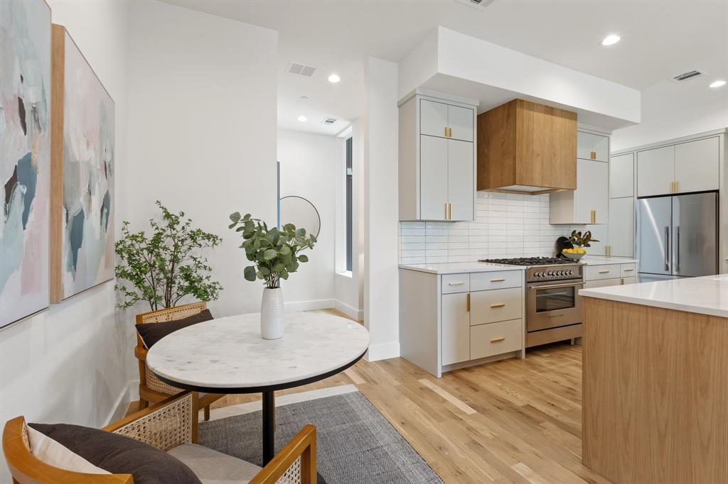 4330 Dickason Avenue 102 Property Photo 4