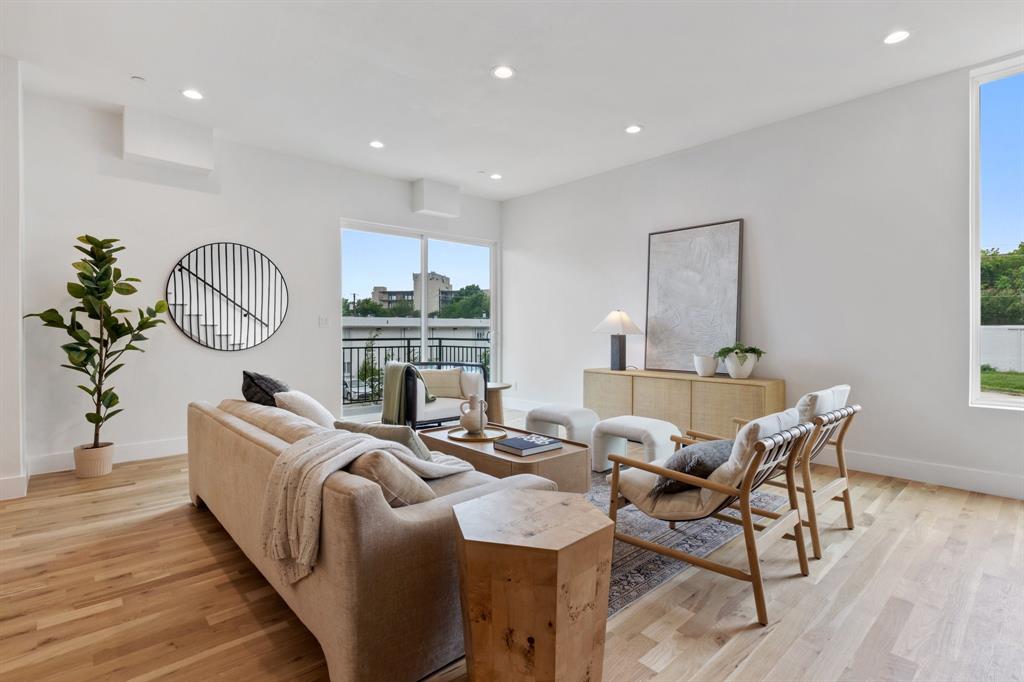 4330 Dickason Avenue 102 Property Photo 12