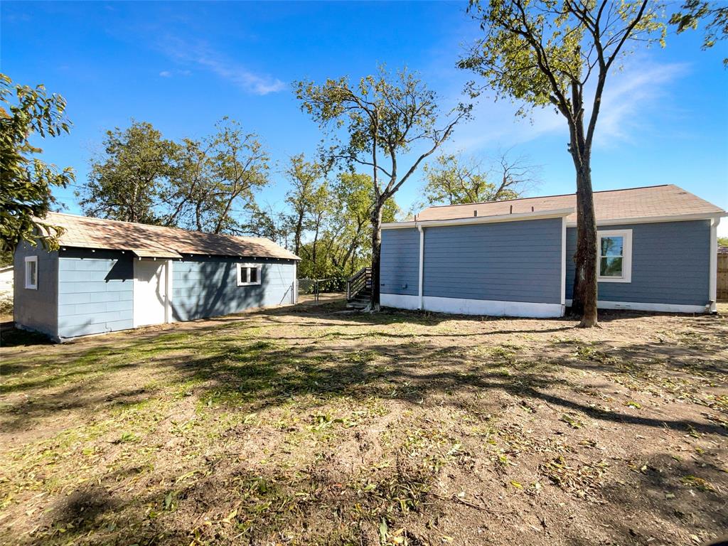 8400 Wyatt Drive Property Photo 6