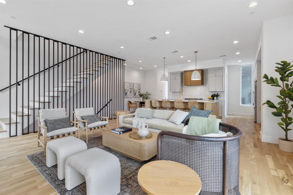 4330 Dickason Avenue 201 Property Photo 1