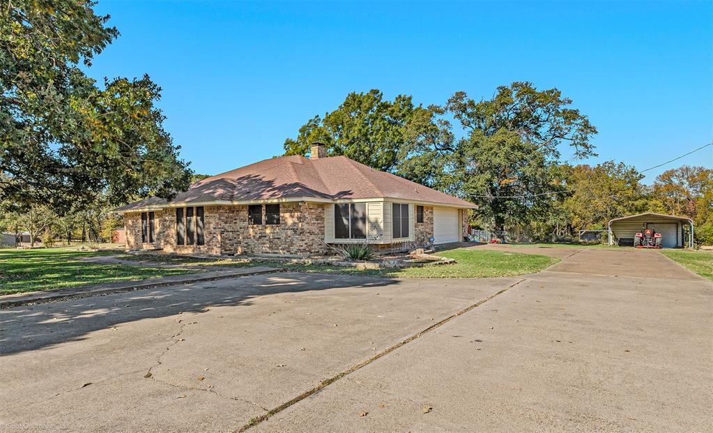 9510 S State Highway 34 Property Photo 2