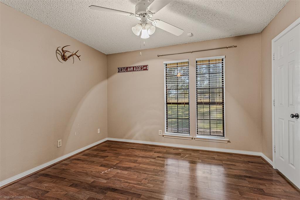 9510 S State Highway 34 Property Photo 15