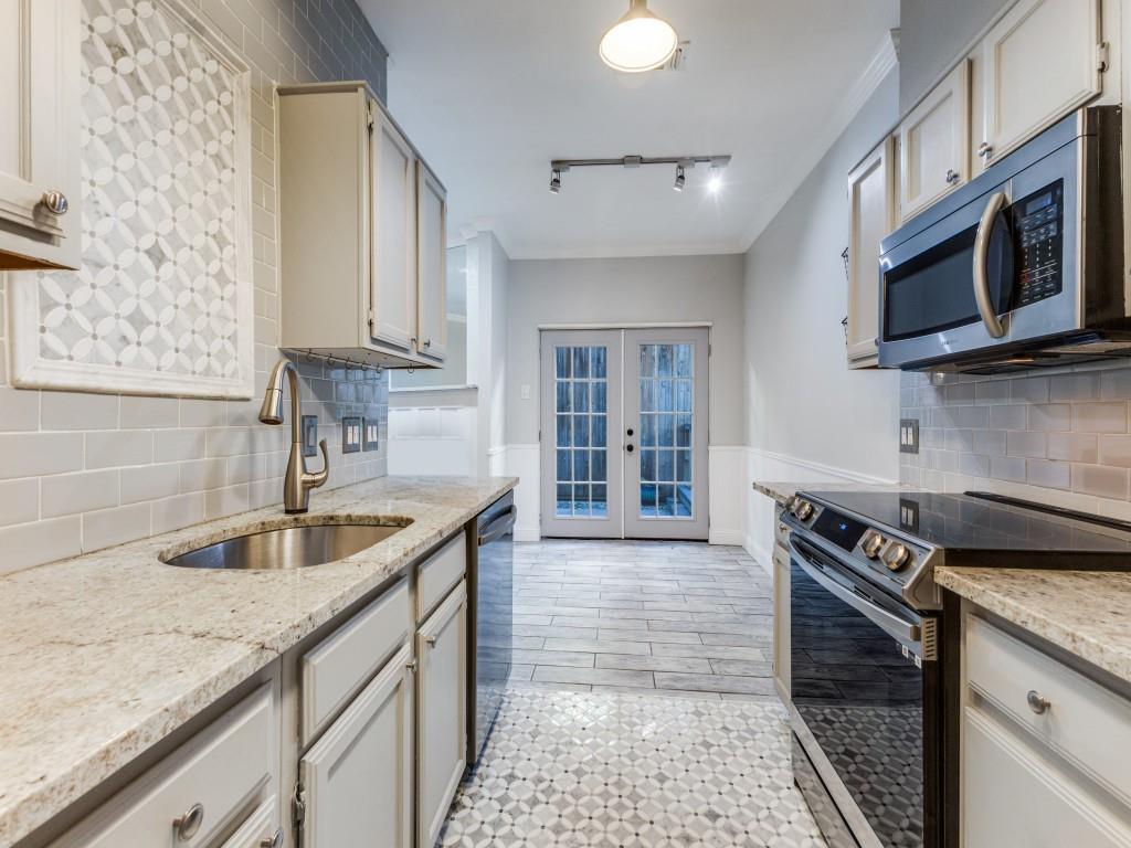 4116 Cole Avenue 305 Property Photo 5