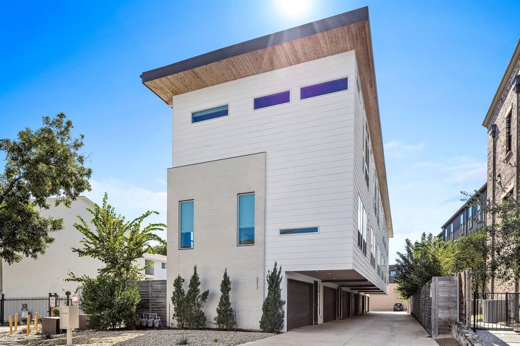 2317 Moser Avenue 103 Property Photo 2