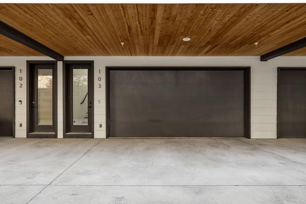 2317 Moser Avenue 103 Property Photo 4