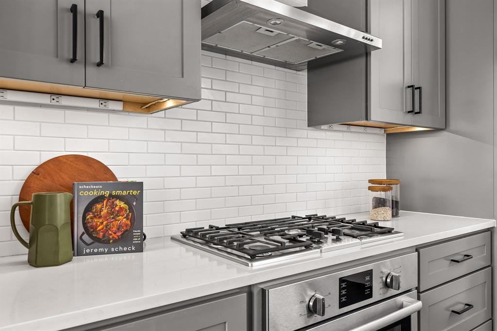 2317 Moser Avenue 103 Property Photo 15