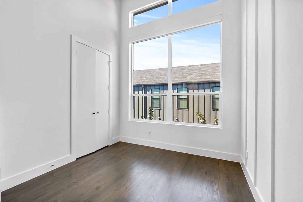 2317 Moser Avenue 103 Property Photo 26