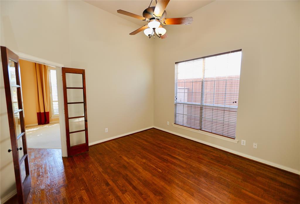 2421 Windy Ridge Court Property Photo 9