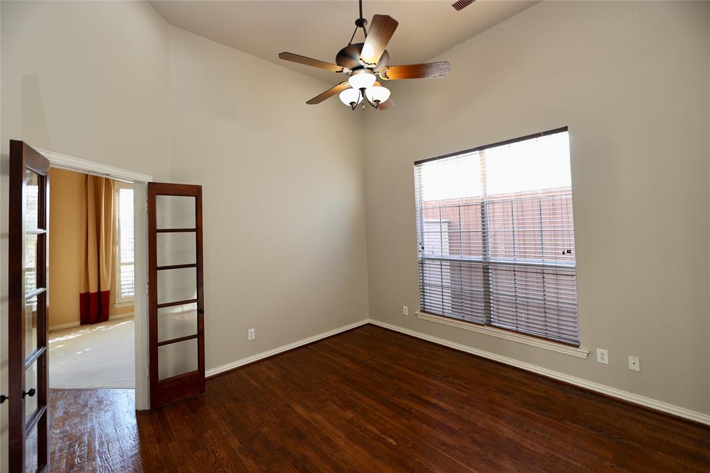 2421 Windy Ridge Court Property Photo 10