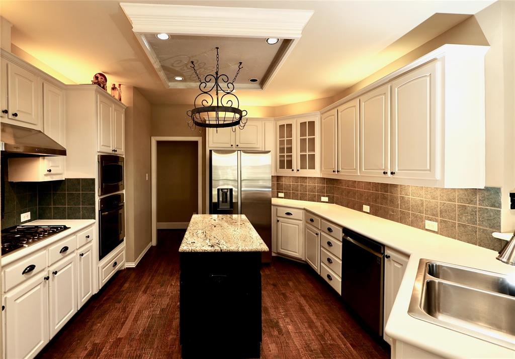 2421 Windy Ridge Court Property Photo 14