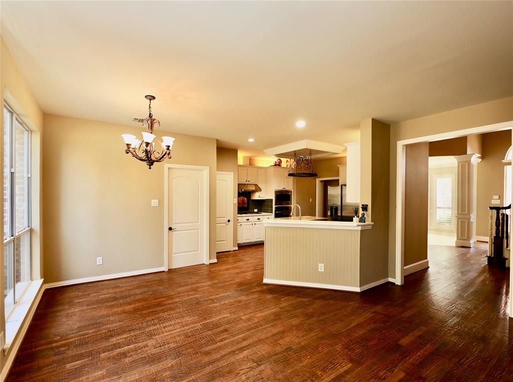 2421 Windy Ridge Court Property Photo 17