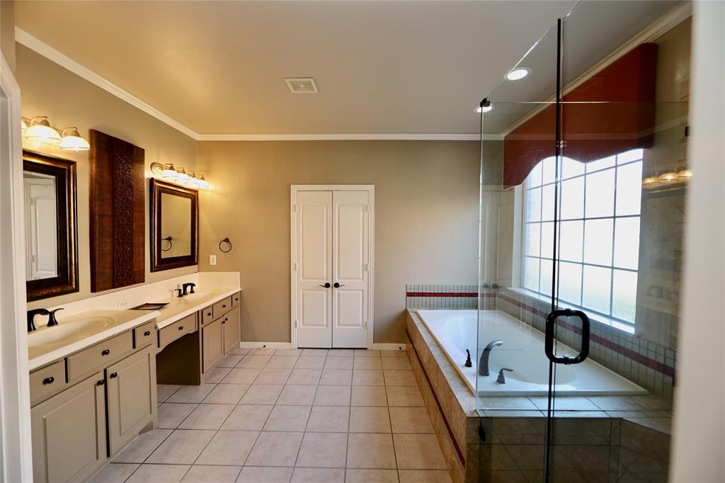 2421 Windy Ridge Court Property Photo 21