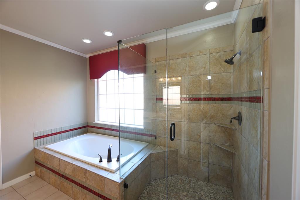 2421 Windy Ridge Court Property Photo 22