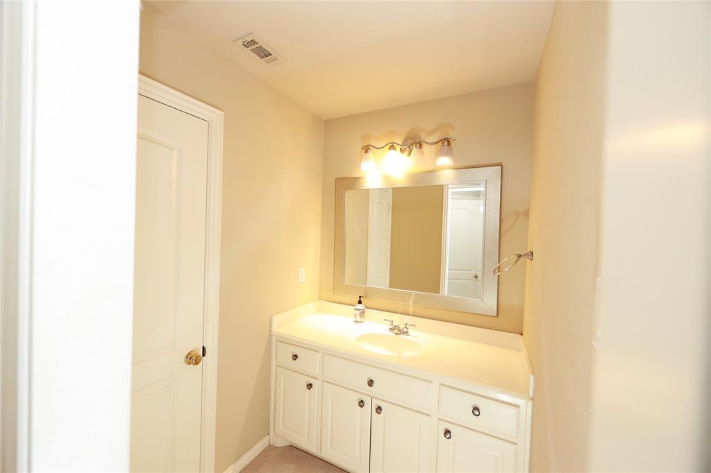 2421 Windy Ridge Court Property Photo 25