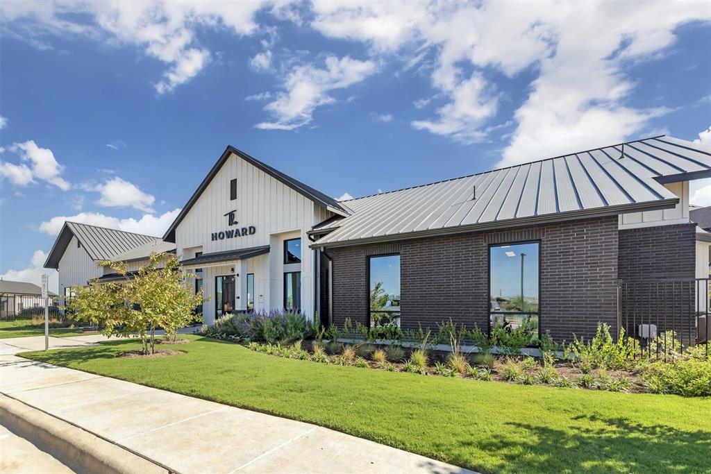 2908 East Howard Lane 08204 Property Photo 1